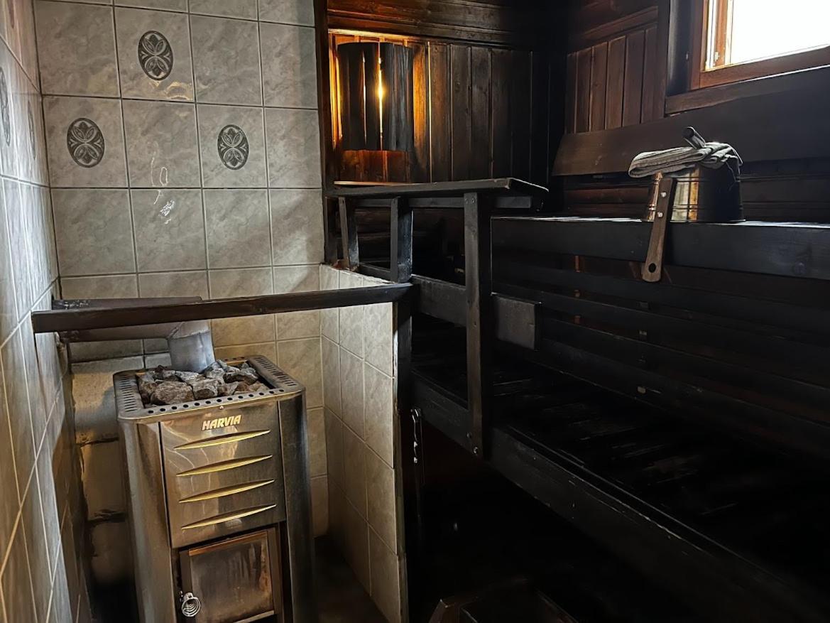 Keskikosken Lomamoekit Venajanjarvi Esterno foto
