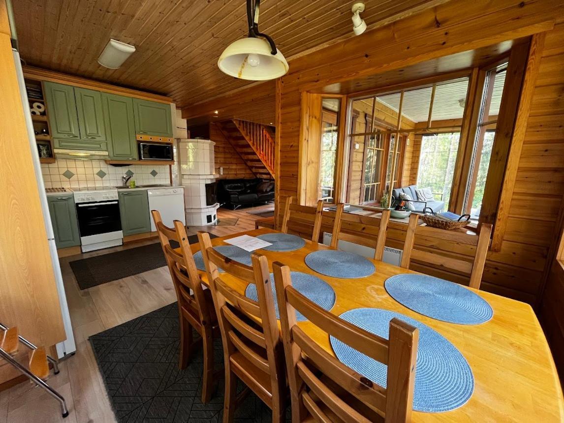 Keskikosken Lomamoekit Venajanjarvi Esterno foto