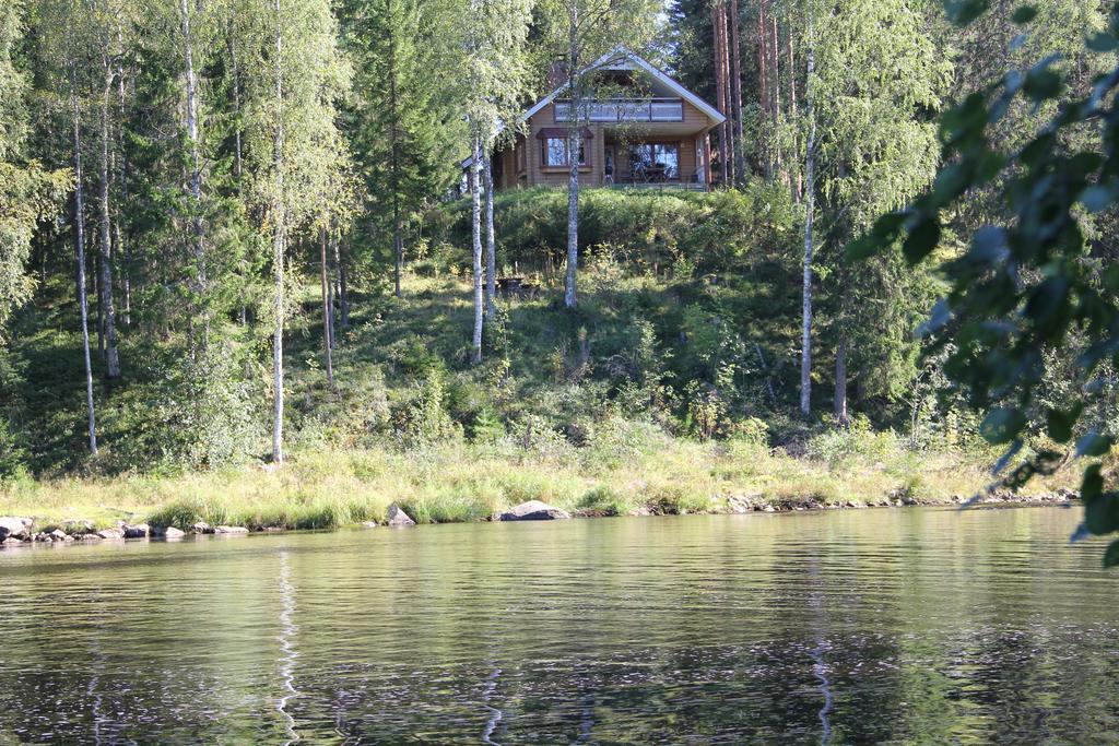 Keskikosken Lomamoekit Venajanjarvi Esterno foto