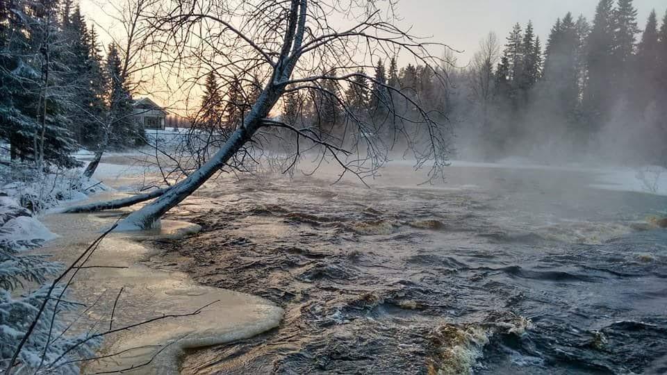 Keskikosken Lomamoekit Venajanjarvi Esterno foto